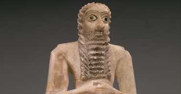 Statuetta di uomo venerante da Tell Asmar - Mesopotamia