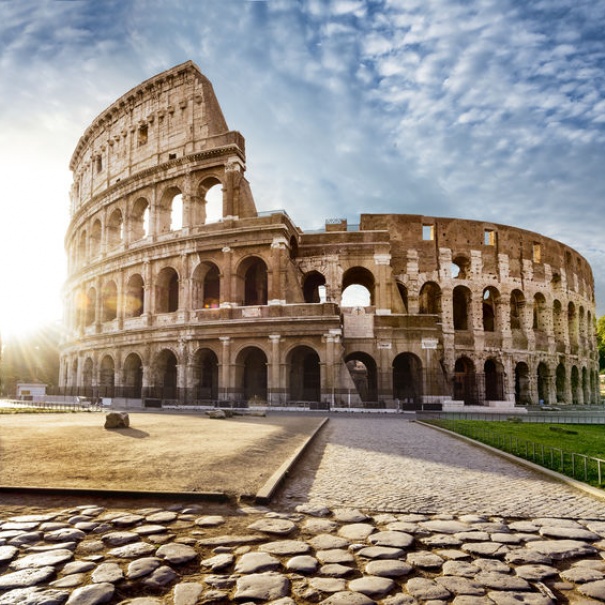 Colosseo - Corso di latino intermedio