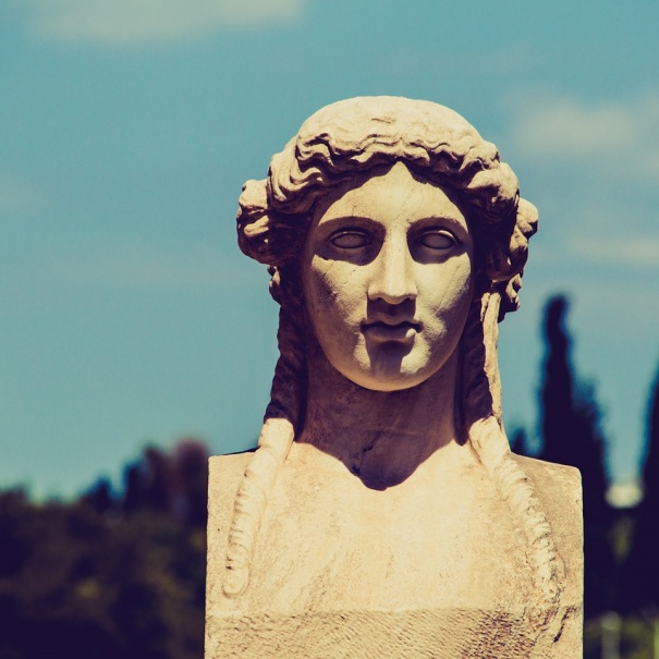 Statua greca - antica necropoli del Ceramico ad Atene